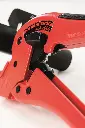 PLASTIC PIPE CUTTER 42MM RB (52000)-4.webp