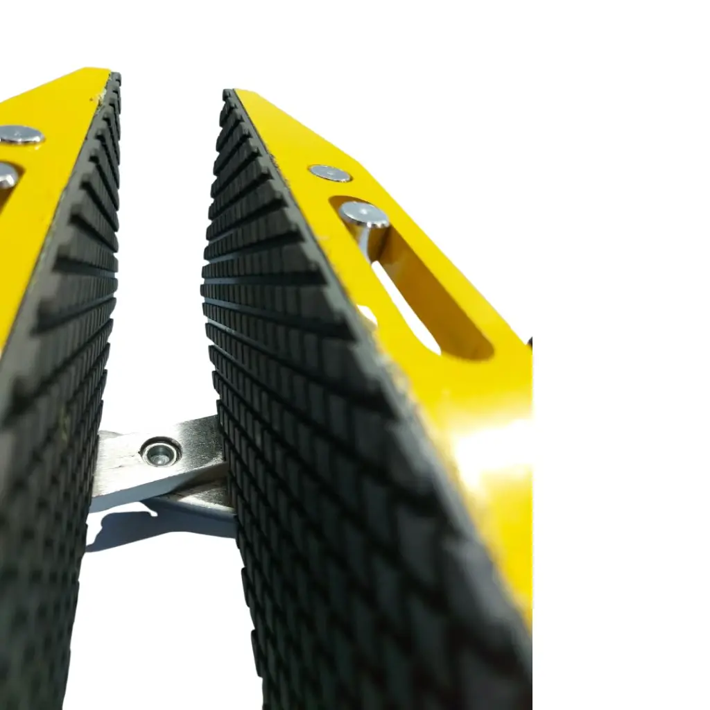 TILE CARRY CLAMPS-1.webp