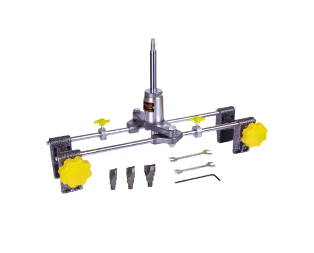 SHARP GOLD DOOR LOCK MORTISING