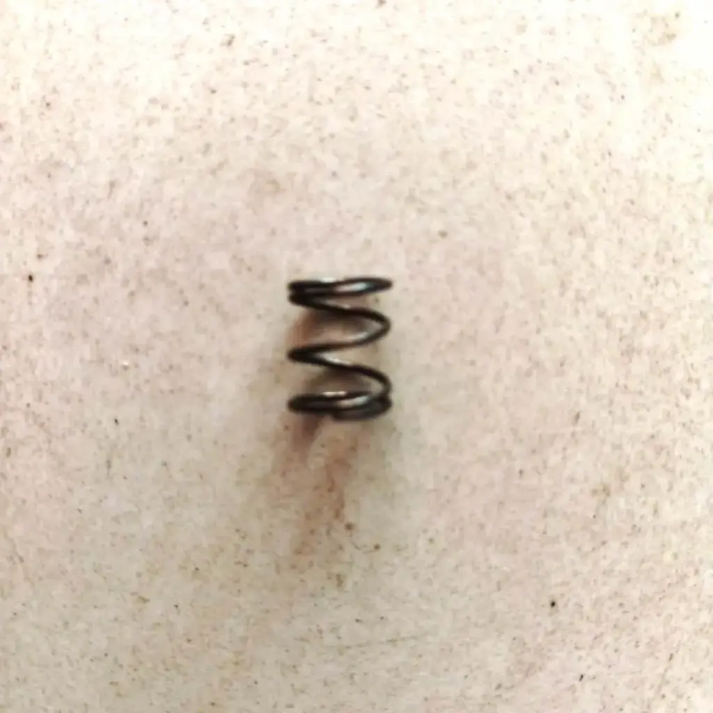 SP-15 LOCKING SPRING (AG750282) B-96