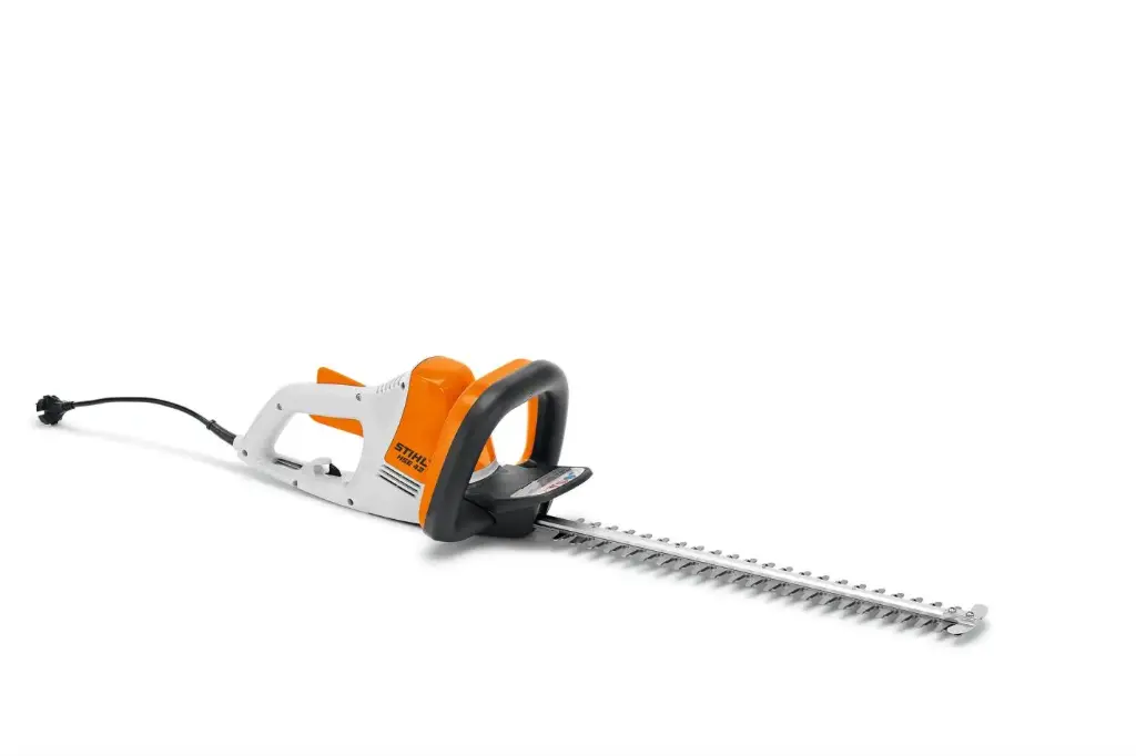 STIHL ELECTRIC HEDGE TRIMMER 420W 18" (HSE42)